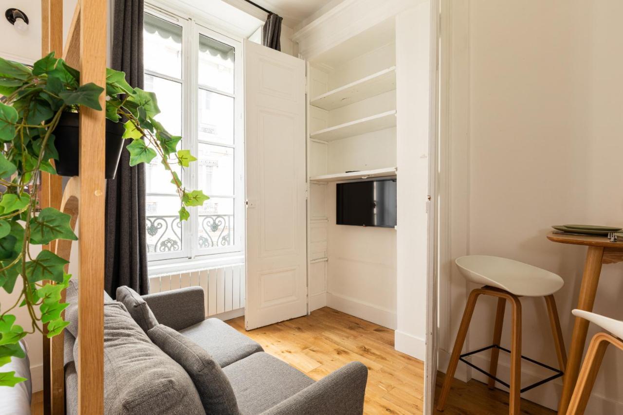 Dify Nid Douillet - Bellecour Apartment Lyon Bagian luar foto