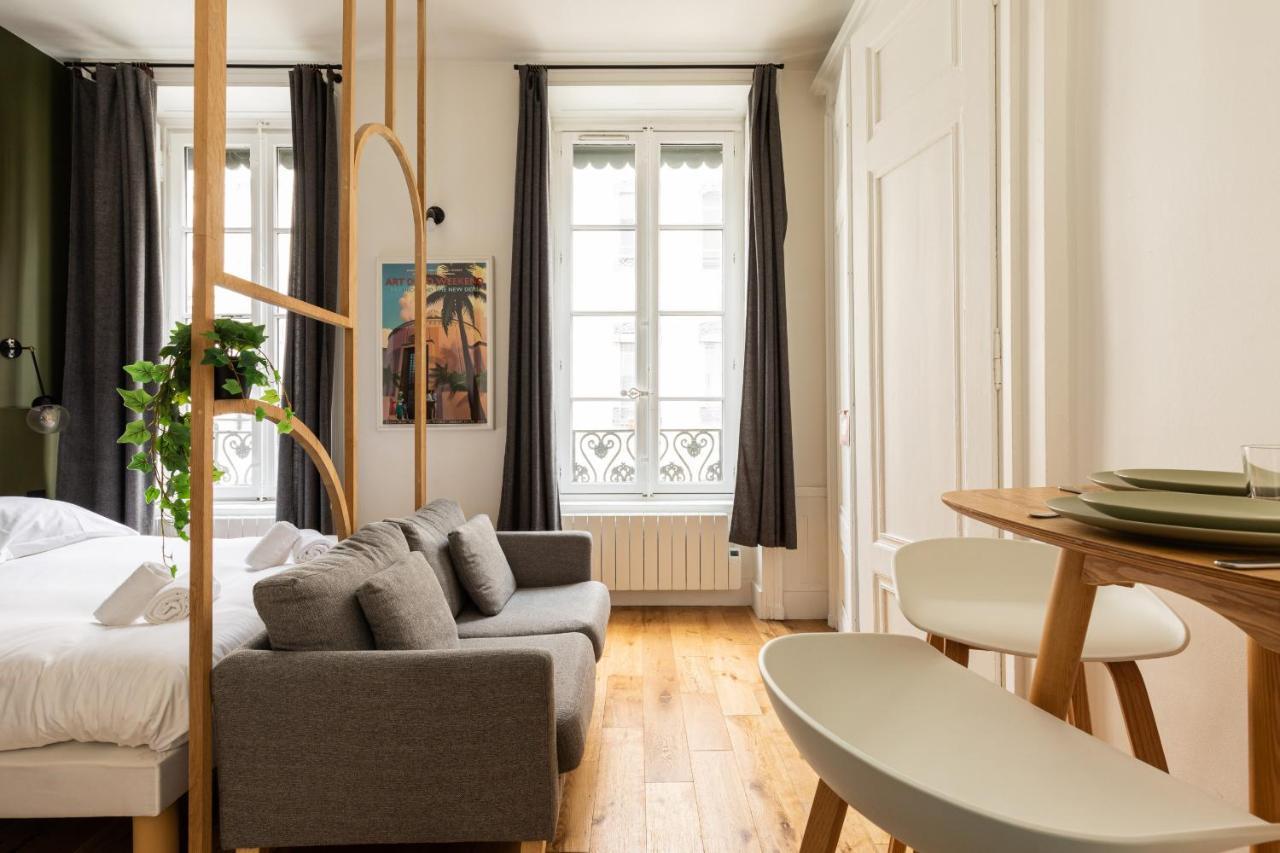 Dify Nid Douillet - Bellecour Apartment Lyon Bagian luar foto